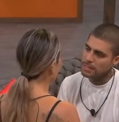 Pamela López pierde la paciencia en vivo y Paul Michael la enfrenta tras discusión nocturna. Captura: La Granja Vip.