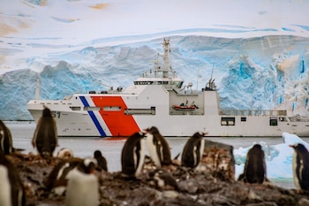 La modernización de la Armada se reflejó en el bautizo de la ARC 24 de Julio y la exitosa culminación de la XII Expedición Científica a la Antártida - crédito ARC