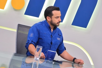 El crecimiento del parque vehicular en El Salvador ronda el 8.5% anual y suma hasta 150,000 vehículos nuevos cada año, según Nelson Reyes./ (Entrevista AM)