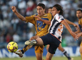 Efraín Juárez debutó en el profesionalismo con los Pumas de la UNAM - crédito Tomas Bravo/ REUTERS