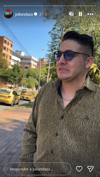 Por medio de una historia