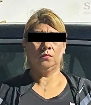 Inés fue detenida junto a "El 77" con presunta droga y armas Foto: Fiscalía de Guerrero