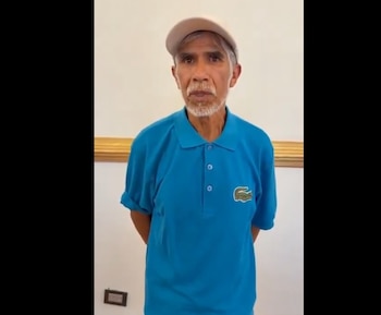 José Julio Mendoza, corredor de Tlaxcala, derribado durante la Carrera de Colores Huamantla 2026.
Crédito: X/ @TlaxSintesis