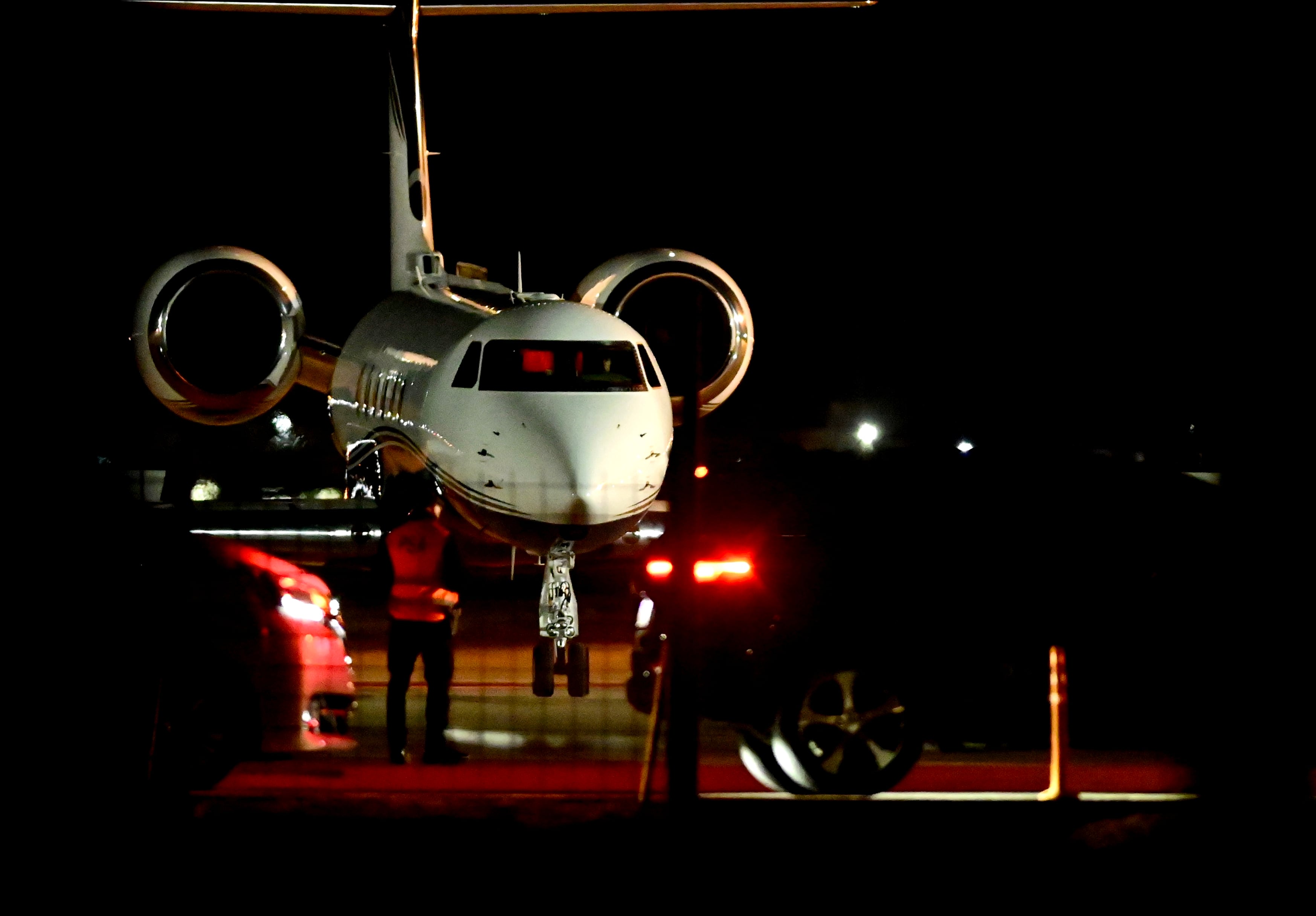 El avión que transportó a Lionel Messi desde Miami a Rosario (RSFotos)