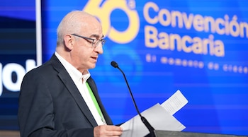 Leonardo Villar advirtió en Asobancaria que la inflación en Colombia no volverá a la meta del 3% antes de mediados de 2028 - crédito @Asobancaria/X