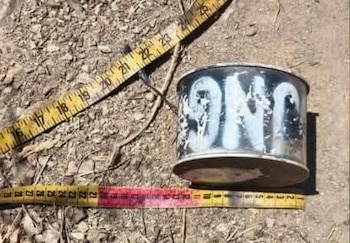 Los artefactos explosivos tenían las iniciales del CJNG. (X @HRS4NTOS)