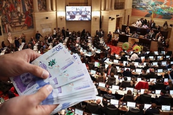 El caso se originó luego de que el gobierno expidiera el Decreto 0030 de 2026, que derogó una norma previa y eliminó la prima especial de servicios que perciben los congresistas - crédito Luisa González/REUTERS