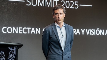 Puente anunció la compra de