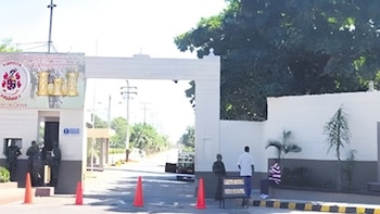 Un enfrentamiento entre soldados en