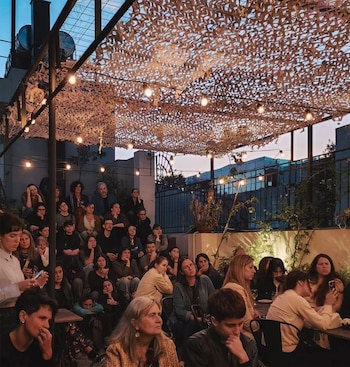 En la terraza de Eterna