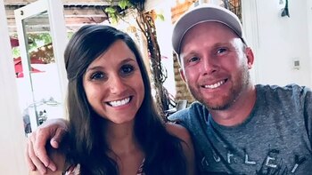 Kouri Richins junto a su