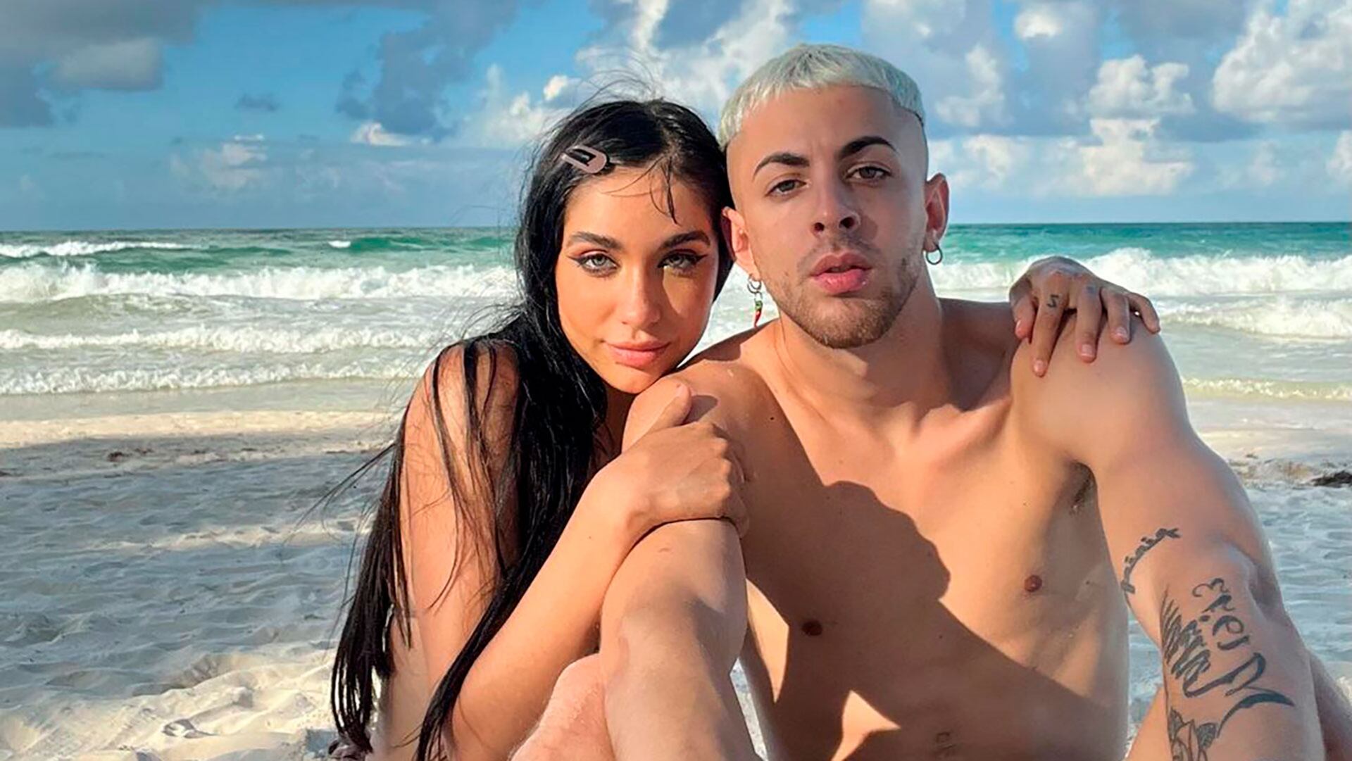 Luego de atravesar un año lleno de éxitos y pérdidas juntos, la pareja se prepara para mudarse a su nuevo hogar juntos (Instagram)