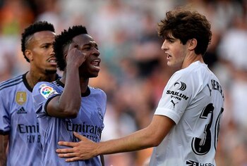 Vinicius en Valencia en mayo (REUTERS/Pablo Morano)