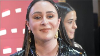 Viviann Baeza también es cantante