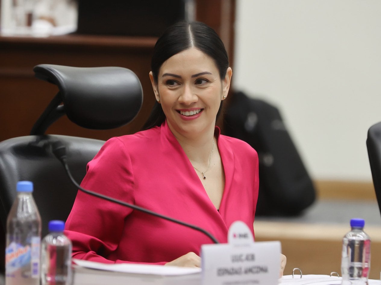 “De mi parte, con total apertura se puede revisar el trabajo que yo he realizado, no de ahora, sino de los 15 años que llevo en el Servicio Profesional Electoral”, afirmó. Crédito: X/@BlancaYCG
