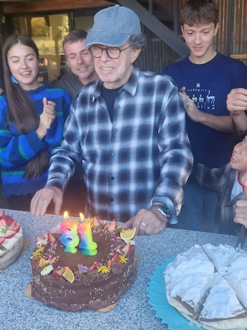 Piero en familia en su cumpleaños
