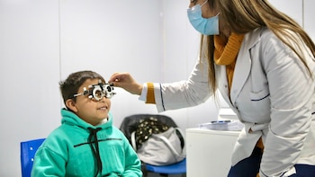 El Gobierno lanzó el plan “Ver para ser libres” que busca mejorar el acceso la salud visual infantil