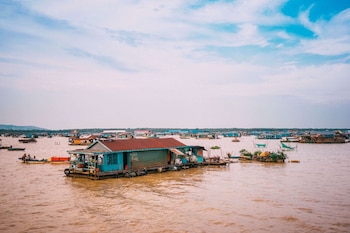 Pueblo Flotante de Chong Kneas / Lago Tonlé Sap (Siem Reap, Camboya)