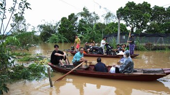 Al menos 4 muertos en