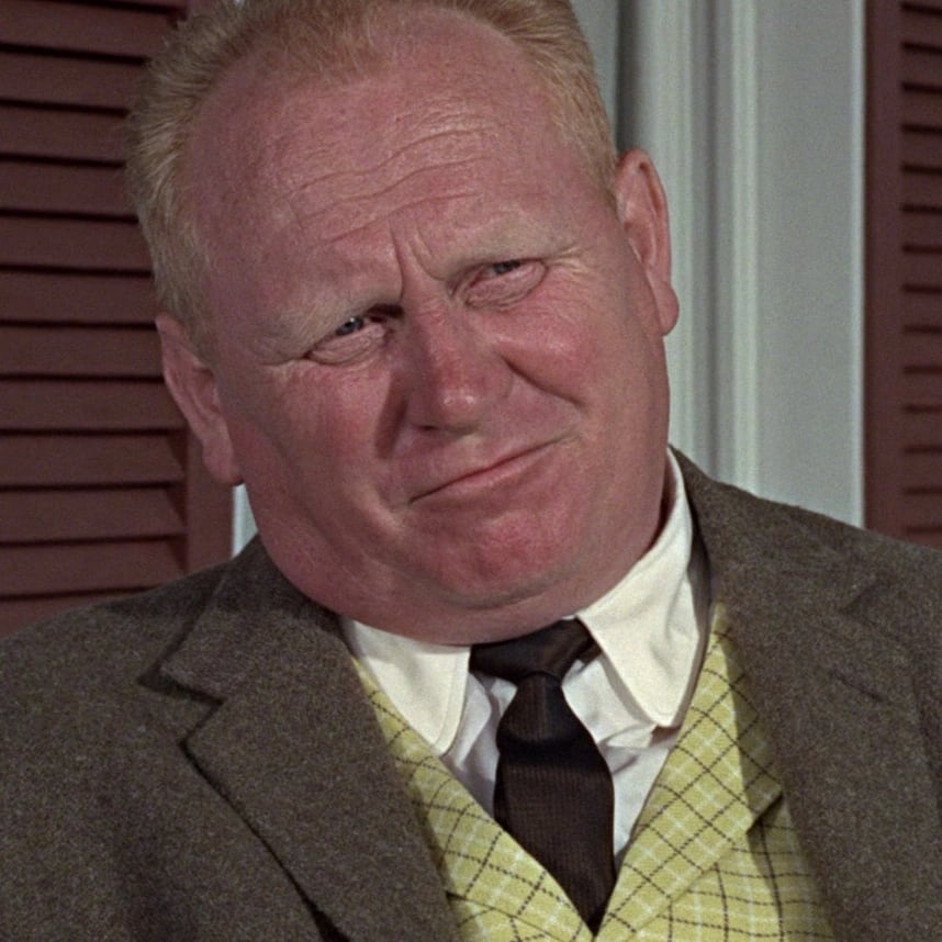 Auric Goldfinger intenta contaminar las reservas de Fort Knox para aumentar el valor de su propio oro en una de las tramas más recordadas de James Bond