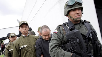 Alias Douglas salió del hospital tras varios días con problemas respiratorios: había pedido casa por cárcel