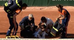 Acertó a los campeones en tres Mundiales consecutivos y sorprendió con su pronóstico para 2026: la sentencia del “vidente de las copas” 2 Preocupante imagen en Roland Garros: le ganó al argentino Mariano Navone una batalla de casi cinco horas y se desplomó por el dolor