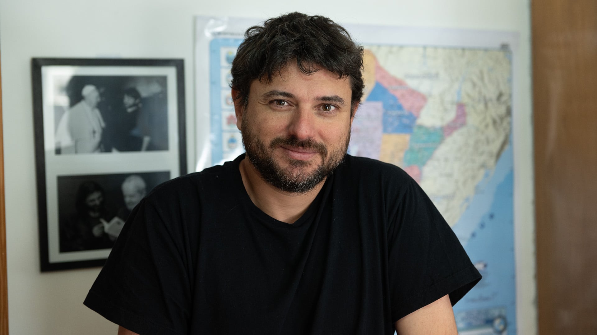 El dirigente de Unión por la Patria remarcó que la inteligencia artificial y la precarización afectan a los sectores medios y a los trabajadores estatales