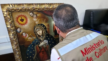 Perú recupera 123 bienes culturales repatriados desde el extranjero