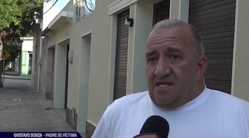 Gustavo Souza, padre, suegro y abuelo de víctimas de un siniestro en Florida (Captura Telemundo/Canal 12)