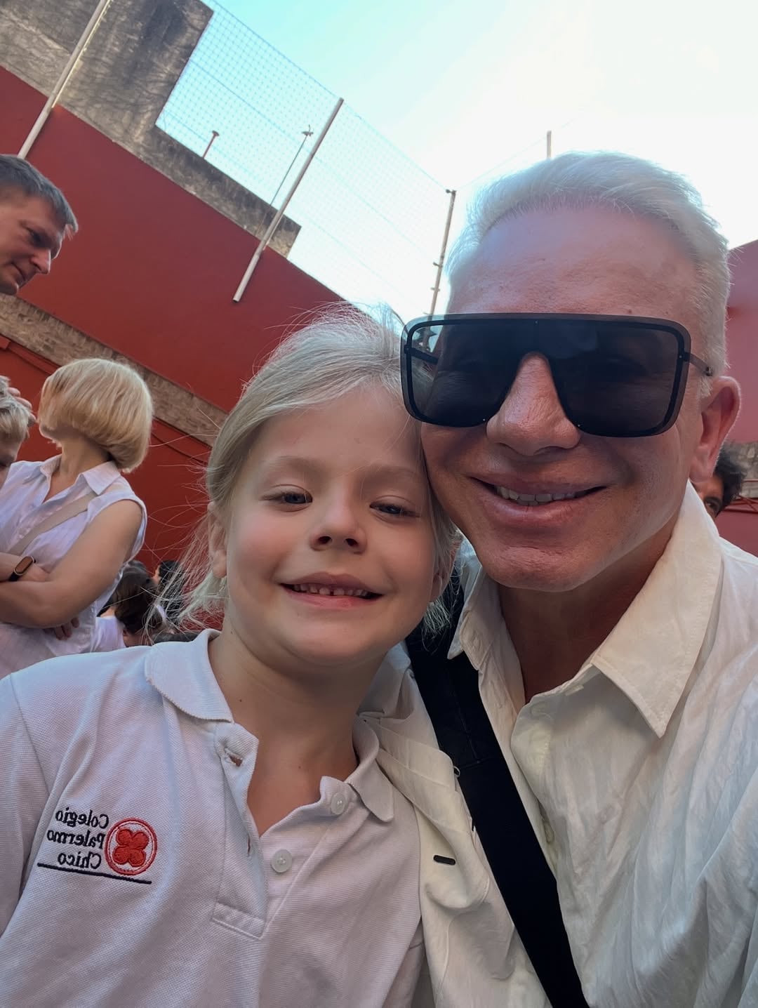 Flavio y Dionisio Mendoza, el orgulo de un padre al finalizar su hijo un ciclo