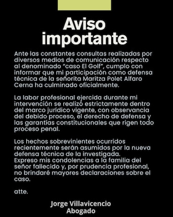 Captura de pantalla de un aviso importante con texto blanco sobre fondo negro, detallando la renuncia del abogado Jorge Villavicencio a un caso legal