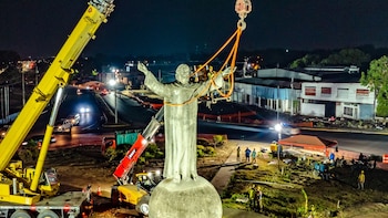 Managua retira la cima de la estatua de Cristo Rey