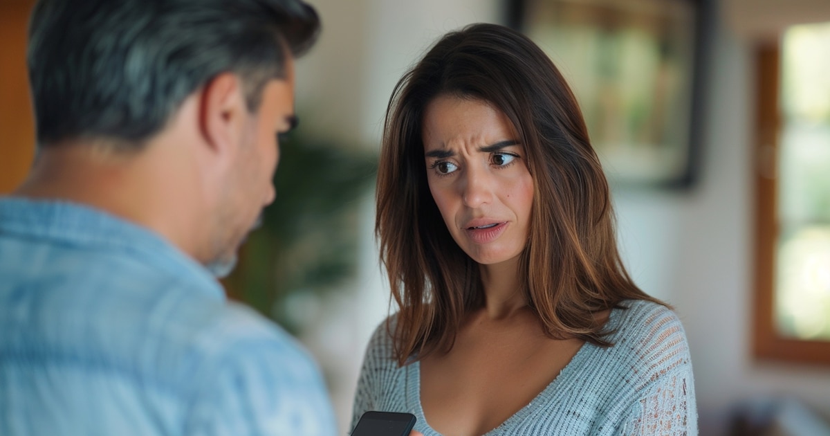 Día de la Mujer: 5 frases que debes evitar en WhatsApp para un mensaje más respetuoso