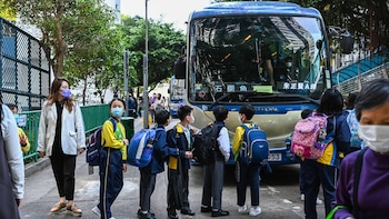 La combinación de trenes, autobuses