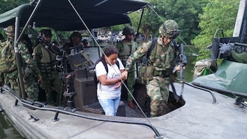 Tropas del Ejército capturaron a alias Mónica cabecilla del Clan del Golfo, responsable de acciones terroristas contra soldados