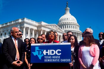 Demócratas fugados de Texas exigen una reforma electoral al Congreso de EEUU