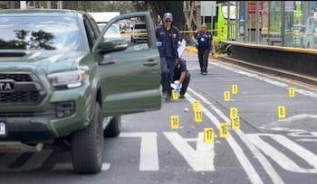 La acusación sostiene que Miguel Ángel Campos Hoffens fue interceptado mientras conducía su vehículo en la zona 13 de la capital guatemalteca y murió en el lugar.