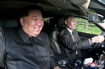 FOTO DE ARCHIVO: Putin y Kim Jong-un durante un encuentro en Pyongyang, Corea del Norte, en junio de 2024 (Reuters)