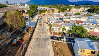 Entregan obras de mitigación en la residencial Brisas de San Francisco, El Salvador