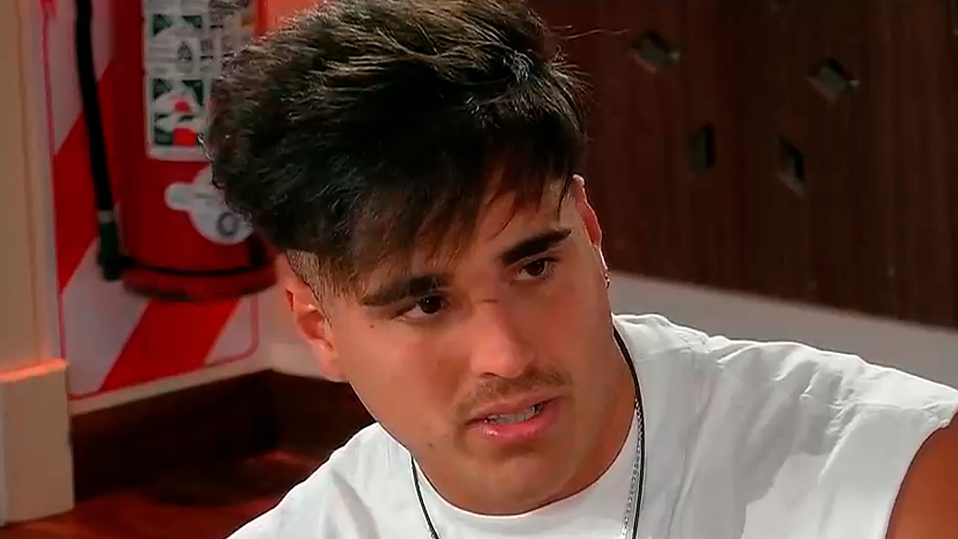 El joven, quien se hizo visible por su romance con Furia dentro de la casa, habló de su experiencia buscando trabajo (Captura de video)