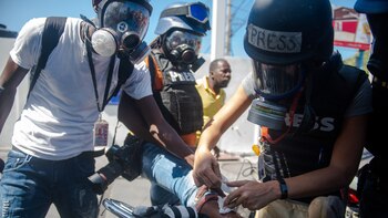 La prensa en Haití sigue