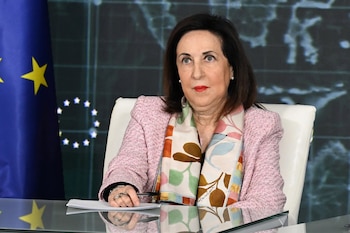 24/12/2025 La ministra de Defensa,