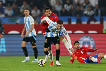 Franco Mastantuono debutó en la