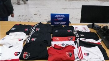 Buzos, camisetas y otro tipo