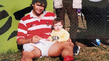 Pablo Cremaschi con su hija