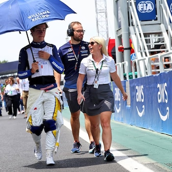 Banks acompañaba a Colapinto en