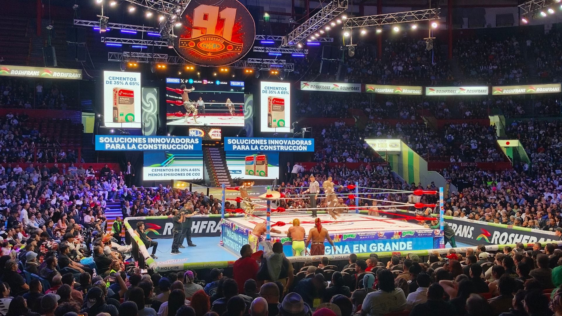 La tercera edición del evento dejó triunfos de Mercedes Moné, Bandido y Yota, además del inesperado encuentro entre Kalimba y Lio Rush. (Jesús F. Beltrán / Infobae México)