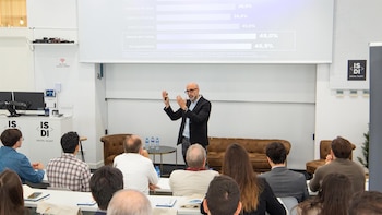 El 78% de los estudiantes y profesionales tecnológicos españoles ve la IA como una oportunidad para su carrera