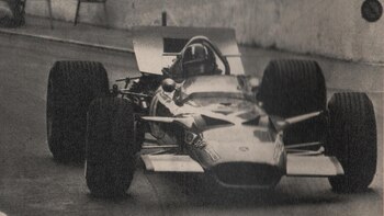 Graham Hill ganando en Mónaco