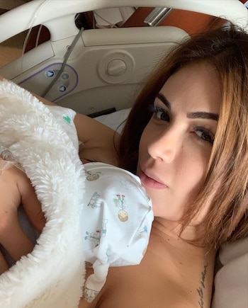 Sara Uribe le escribió un mensaje de reflexión a las madres que ven su contenido. Instagram:@sara_uribe